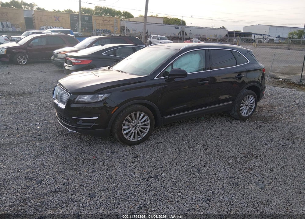 2019 LINCOLN MKC STANDARD VIN: 5LMCJ1C94KUL48639