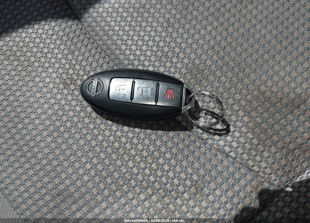 2010 NISSAN ROGUE SL VIN: JN8AS5MVXAW122434