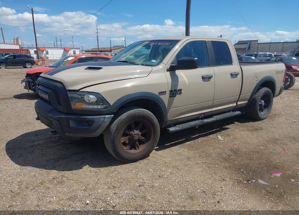 2019 RAM 1500 CLASSIC WARLOCK  4X2 6'4 BOX VIN: 1C6RR6GT7KS724184