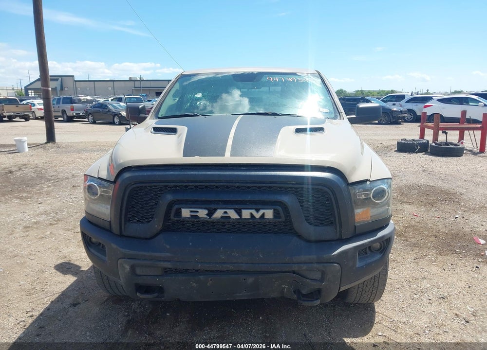 2019 RAM 1500 CLASSIC WARLOCK  4X2 6'4 BOX VIN: 1C6RR6GT7KS724184