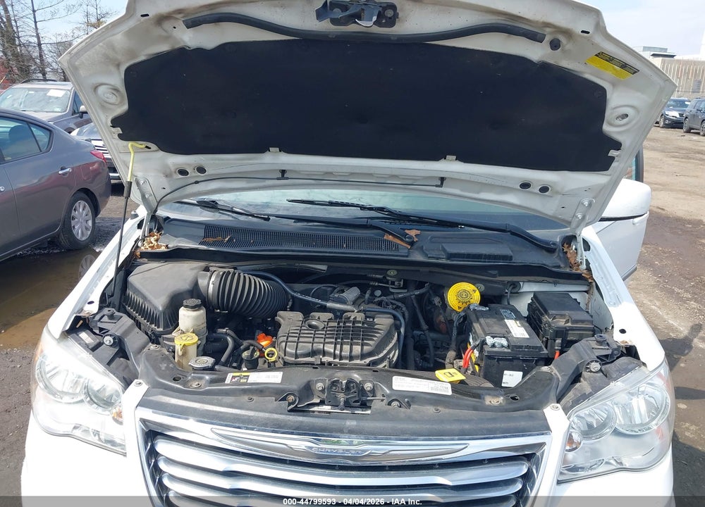 2015 CHRYSLER TOWN & COUNTRY TOURING VIN: 2C4RC1BG4FR730832