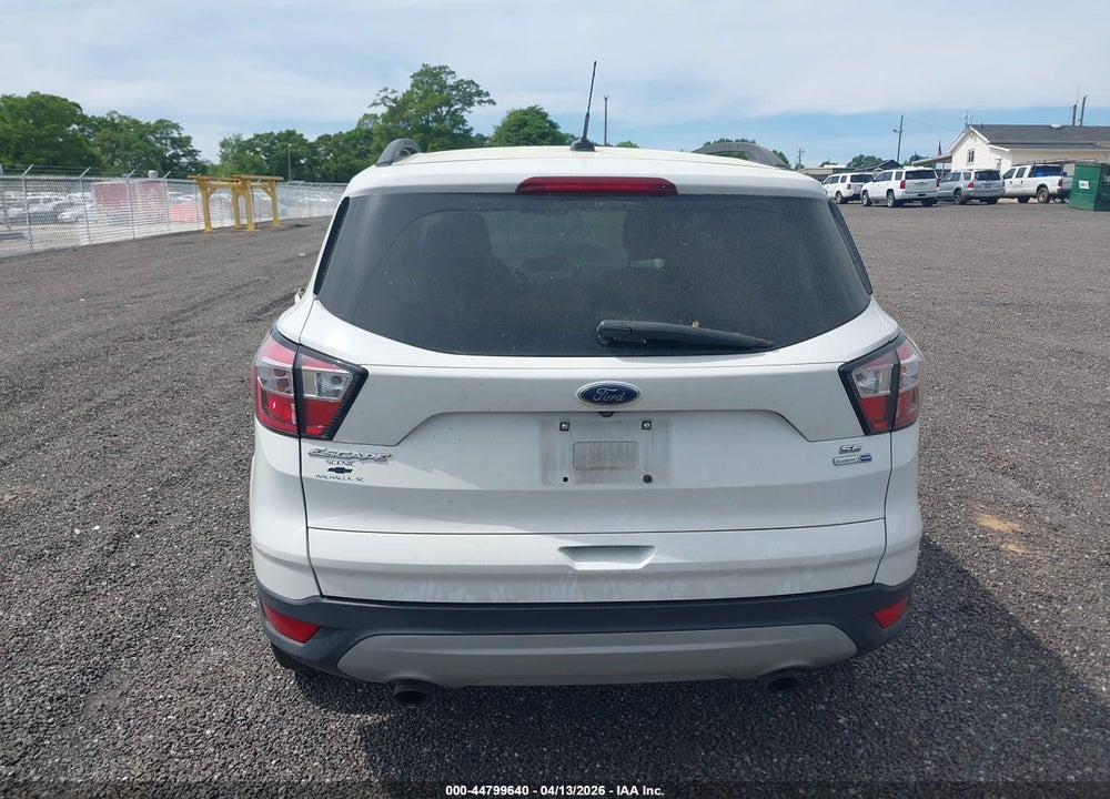 2018 FORD ESCAPE SE VIN: 1FMCU9GD7JUB61434