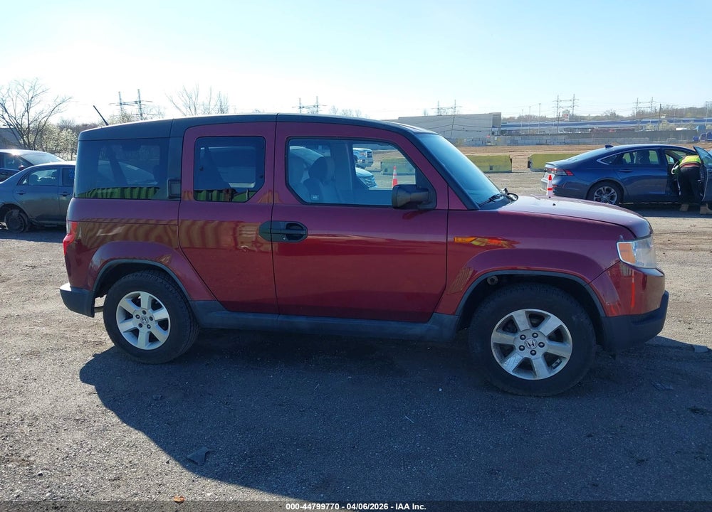 2011 HONDA ELEMENT EX VIN: 5J6YH2H74BL002855