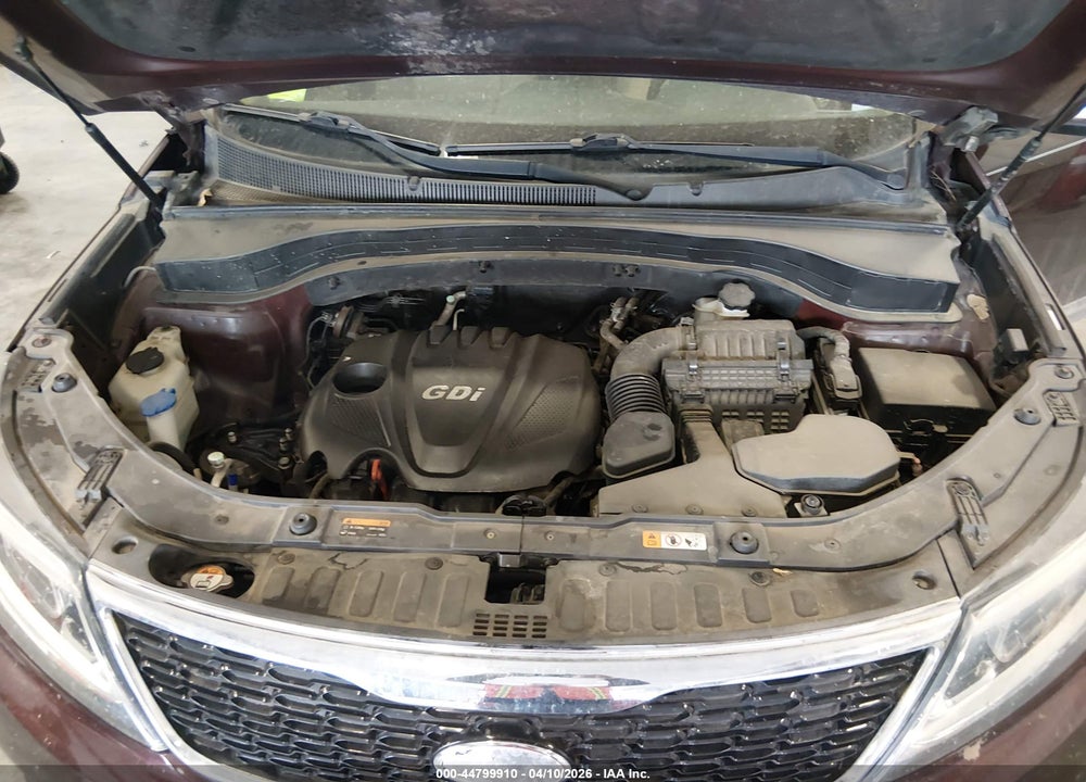 2014 KIA SORENTO LX VIN: 5XYKTCA6XEG543507
