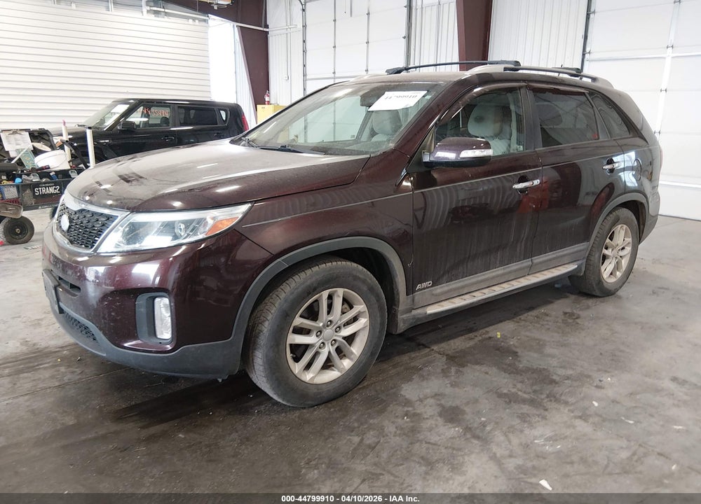 2014 KIA SORENTO LX VIN: 5XYKTCA6XEG543507