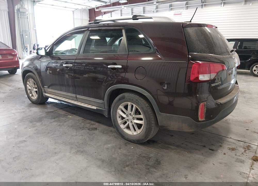 2014 KIA SORENTO LX VIN: 5XYKTCA6XEG543507
