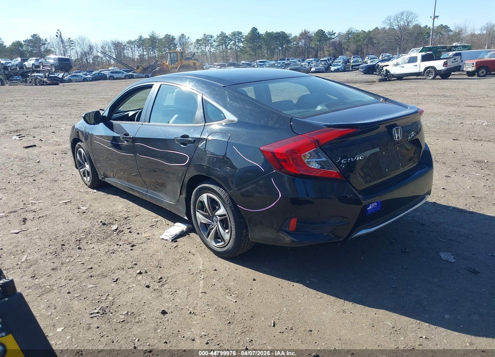 2019 HONDA CIVIC LX VIN: 19XFC2F67KE019549
