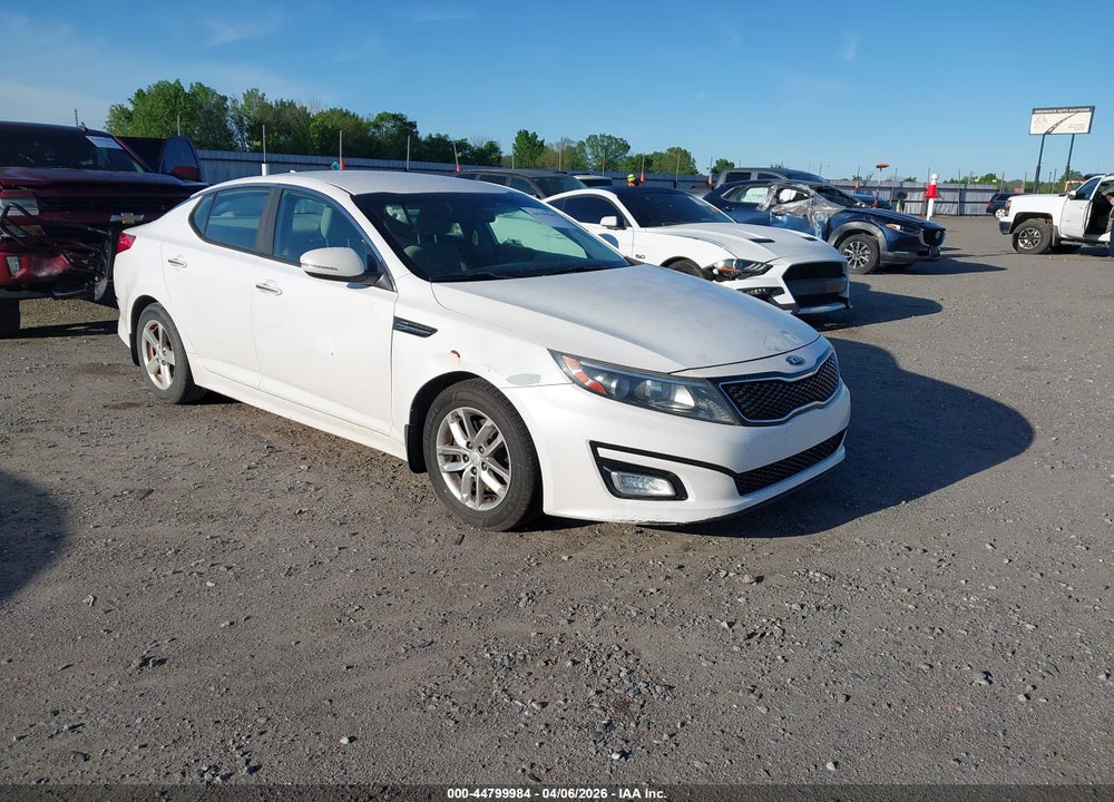 2015 KIA OPTIMA LX VIN: KNAGM4A71F5527981