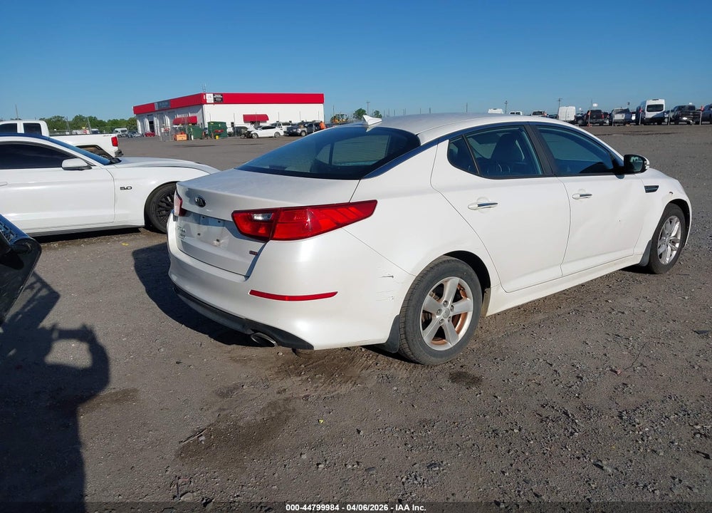2015 KIA OPTIMA LX VIN: KNAGM4A71F5527981