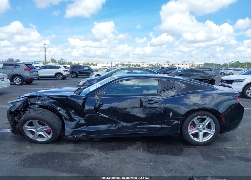 2016 CHEVROLET CAMARO LT VIN: 1G1FB1RS9G0155812