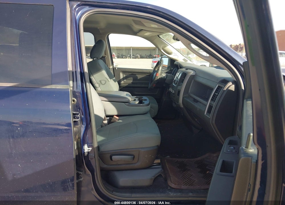 2019 RAM 1500 CLASSIC TRADESMAN  4X2 6'4 BOX VIN: 1C6RR6FT6KS563117