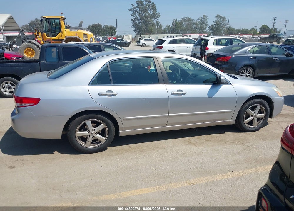 2004 HONDA ACCORD 2.4 EX VIN: JHMCM56624C002359