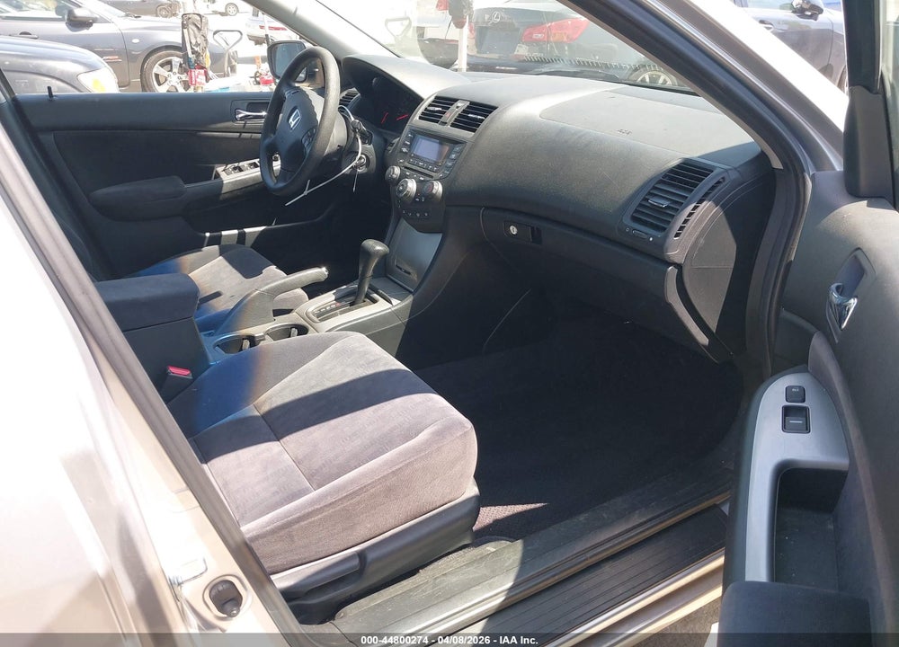 2004 HONDA ACCORD 2.4 EX VIN: JHMCM56624C002359