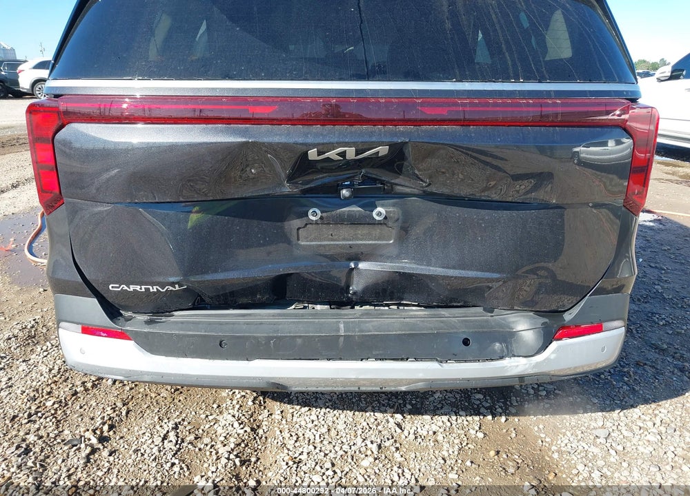 2025 KIA CARNIVAL MPV LXS VIN: KNDNB5K34S6508797
