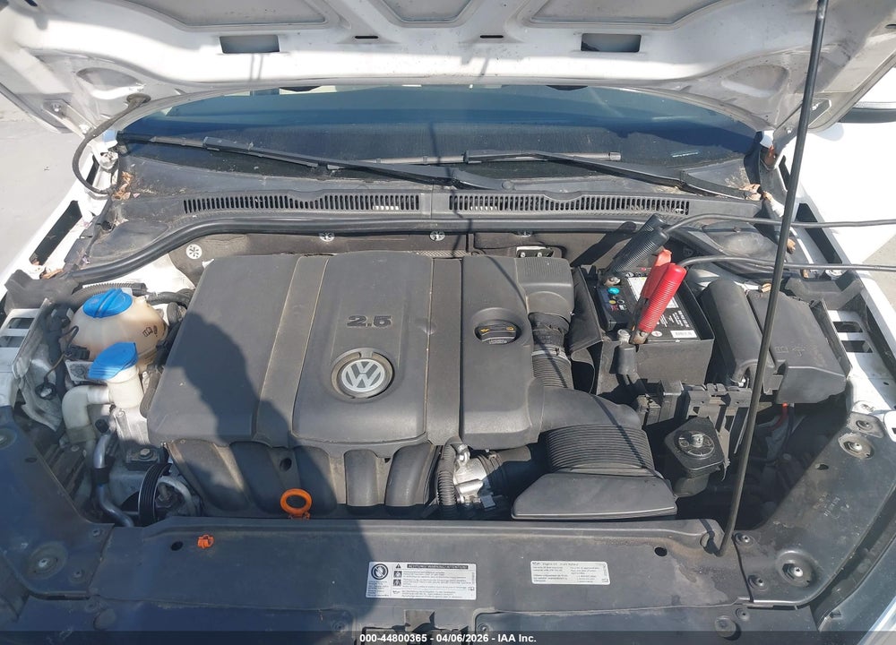 2012 VOLKSWAGEN JETTA 2.5L SE VIN: 3VWDP7AJ8CM372729