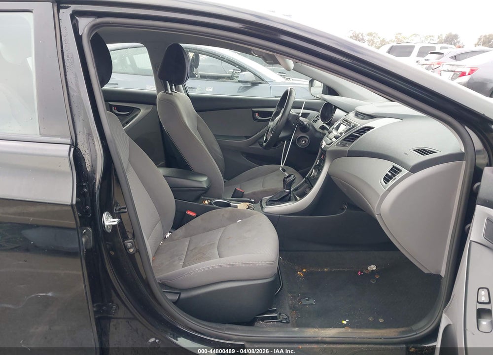 2015 HYUNDAI ELANTRA SE VIN: KMHDH4AE0FU438090