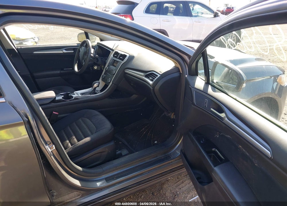 2014 FORD FUSION SE VIN: 1FA6P0H73E5394147