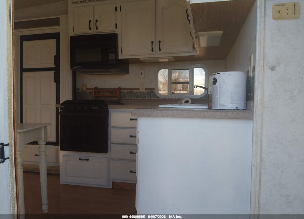 2003 TRAILER NU-WA 5TH WHEEL HITCHHIKER TRAVEL VIN: 1NW32DR063D073594