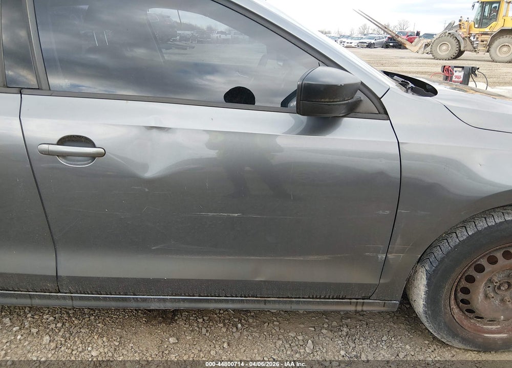 2013 VOLKSWAGEN JETTA 2.0L S VIN: 3VW2K7AJ9DM354988