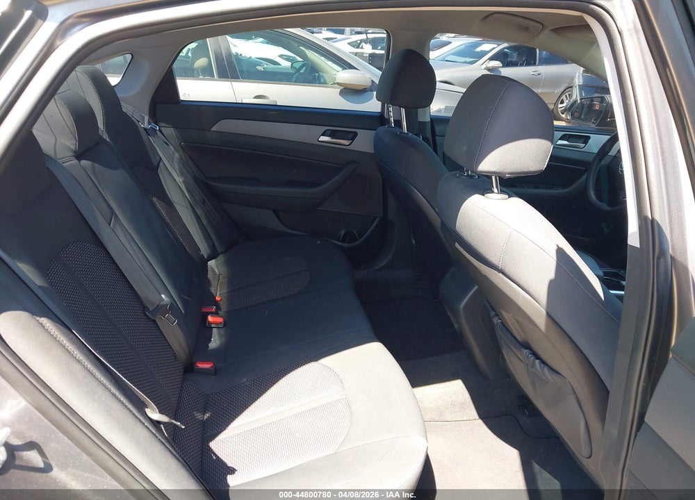 2018 HYUNDAI SONATA SEL VIN: 5NPE34AF8JH643031
