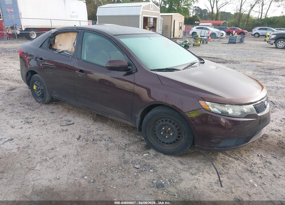 2011 KIA FORTE EX VIN: KNAFU4A26B5891811