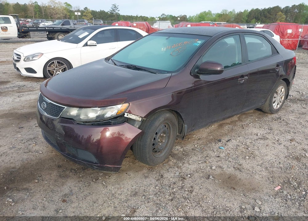 2011 KIA FORTE EX VIN: KNAFU4A26B5891811
