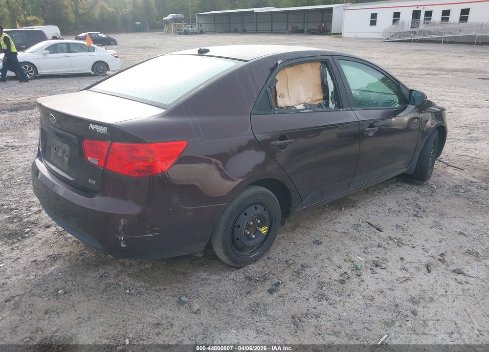 2011 KIA FORTE EX VIN: KNAFU4A26B5891811