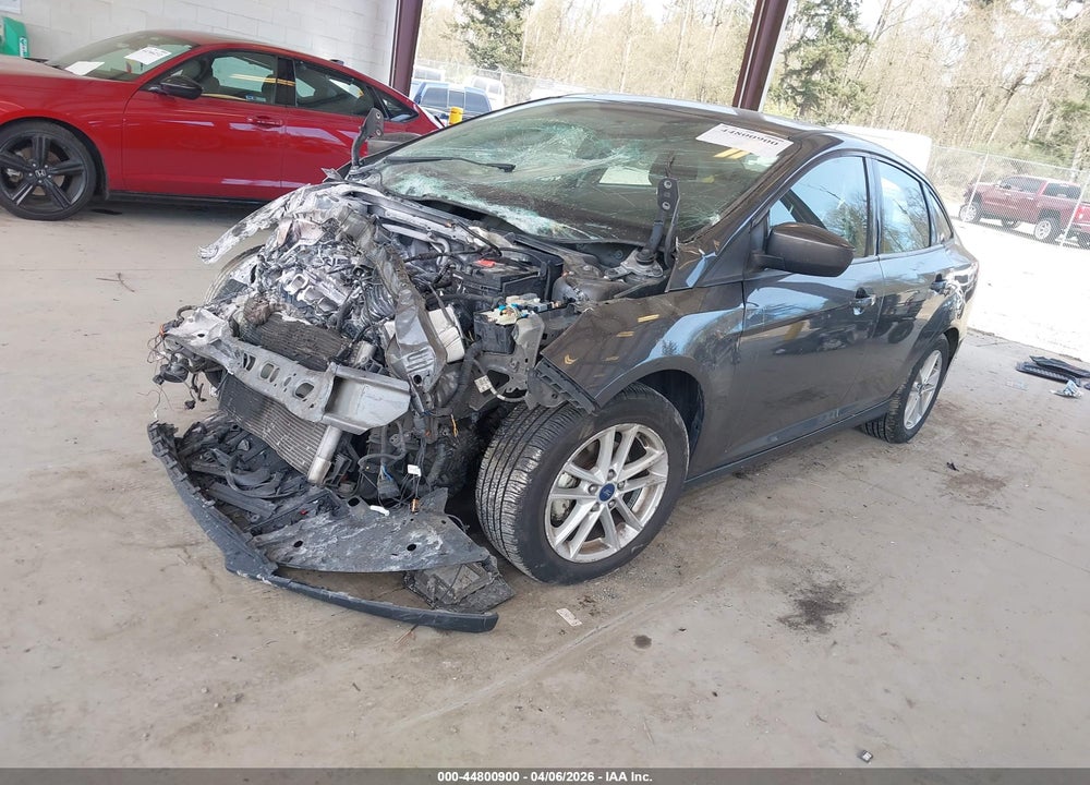 2018 FORD FOCUS SE VIN: 1FADP3F21JL315435