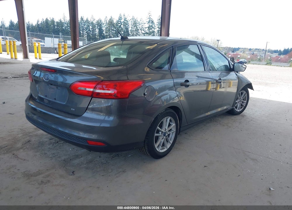 2018 FORD FOCUS SE VIN: 1FADP3F21JL315435