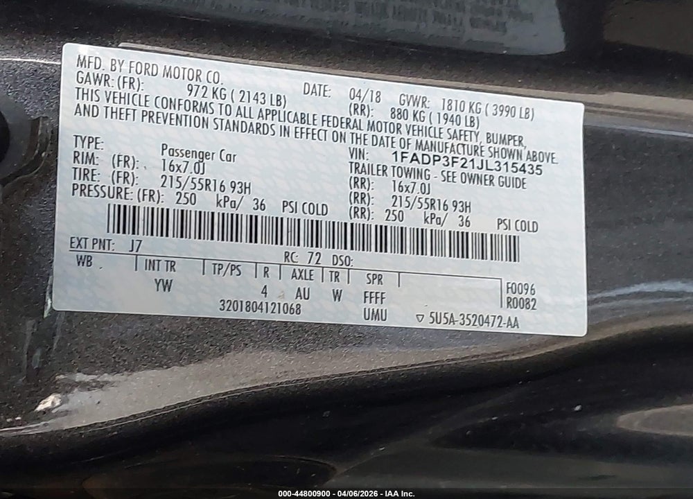 2018 FORD FOCUS SE VIN: 1FADP3F21JL315435