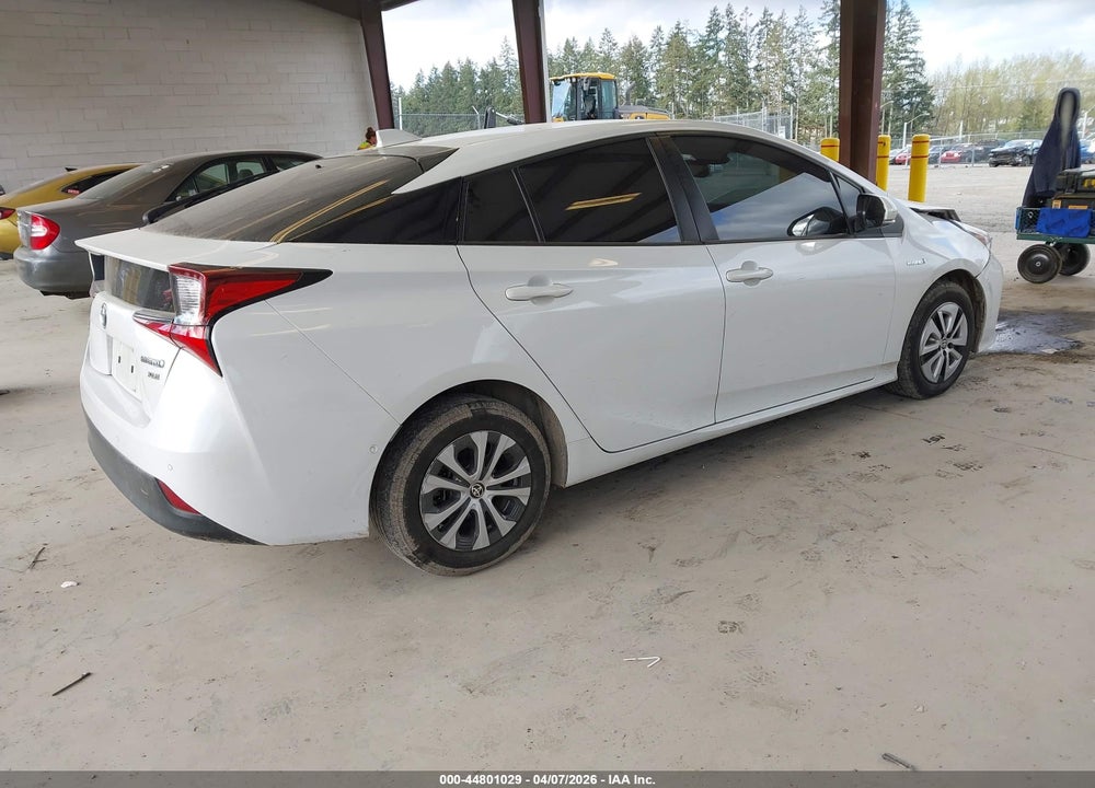 2021 TOYOTA PRIUS XLE AWD-E VIN: JTDL9MFU6M3030113