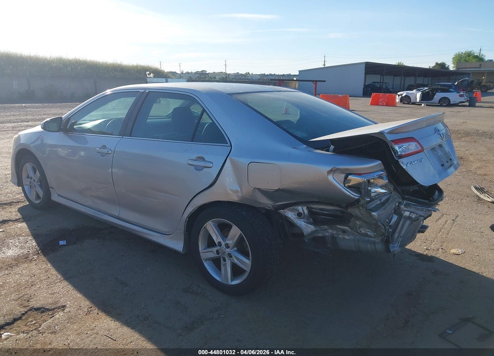 2013 TOYOTA CAMRY SE VIN: 4T1BF1FK7DU211048