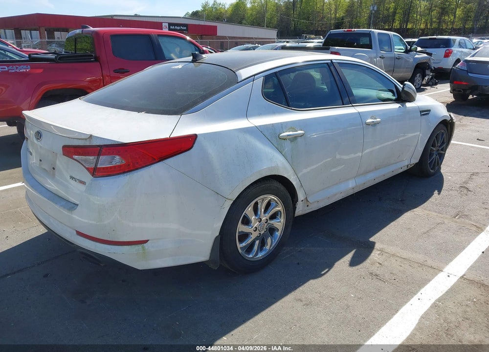 2011 KIA OPTIMA SX VIN: KNAGR4A68B5093836