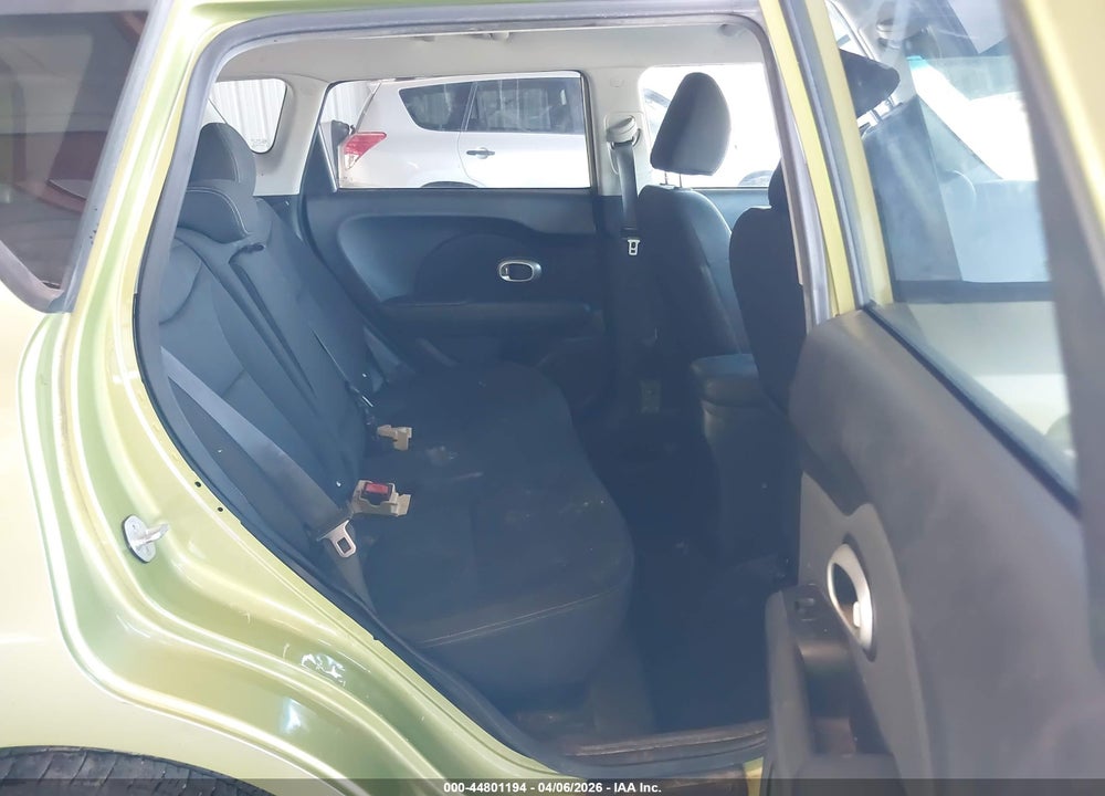 2014 KIA SOUL VIN: KNDJN2A20E7040689