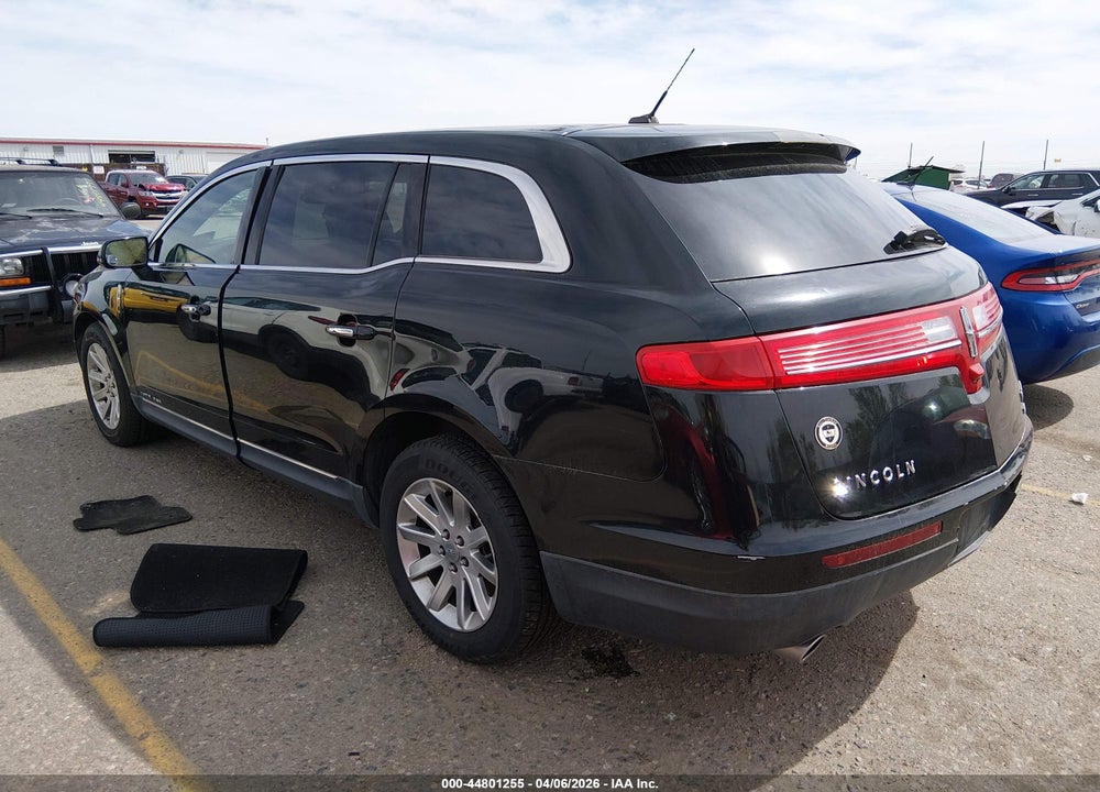 2014 LINCOLN MKT LIVERY VIN: 2LMHJ5NK1EBL57846