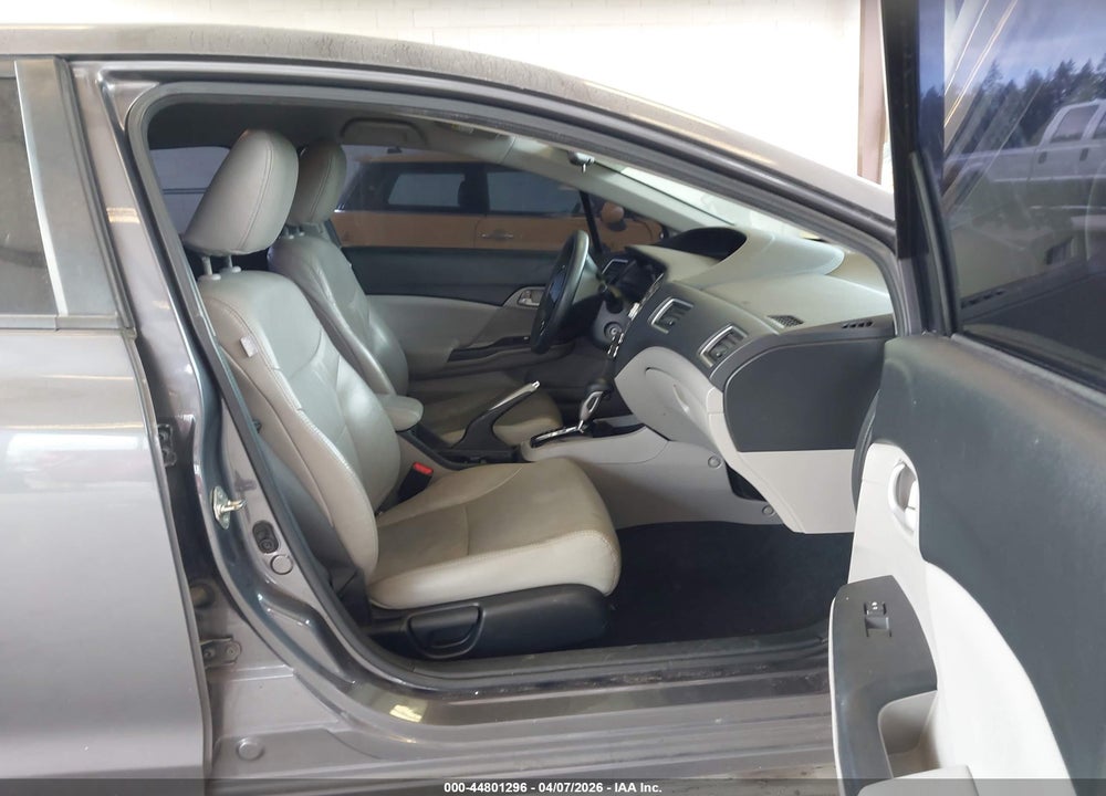 2014 HONDA CIVIC LX VIN: 19XFB2F51EE215078