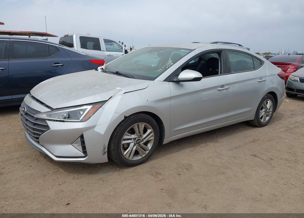 2019 HYUNDAI ELANTRA SEL VIN: 5NPD84LF4KH445414