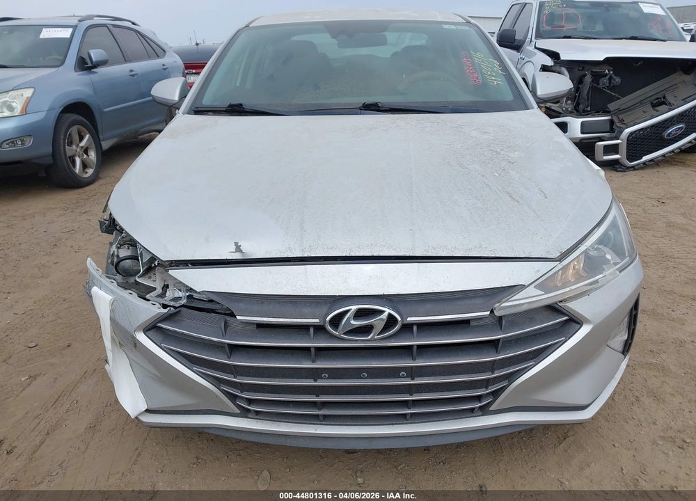 2019 HYUNDAI ELANTRA SEL VIN: 5NPD84LF4KH445414