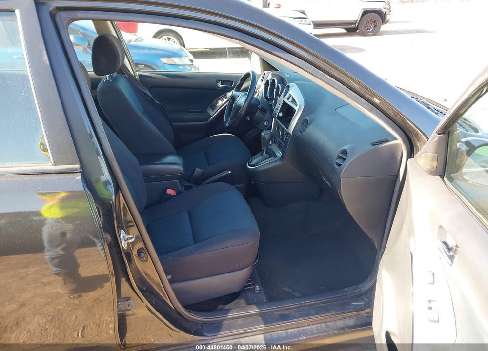 2006 TOYOTA MATRIX XR VIN: 2T1KR32E66C586632