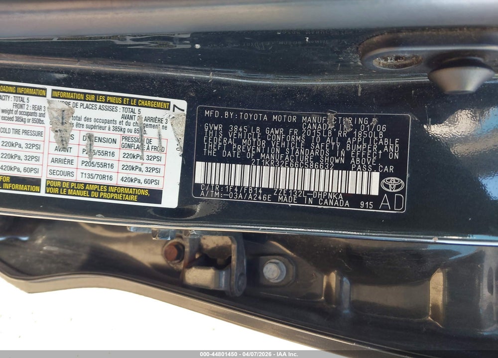2006 TOYOTA MATRIX XR VIN: 2T1KR32E66C586632