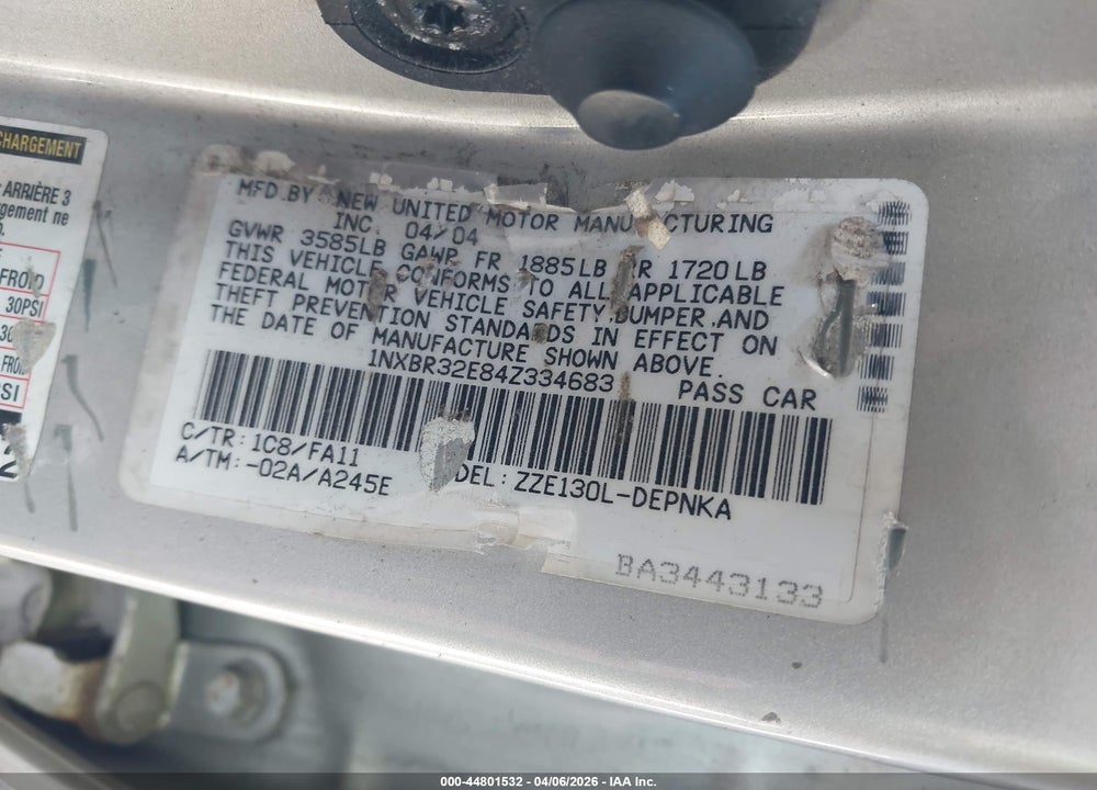 2004 TOYOTA COROLLA LE VIN: 1NXBR32E84Z334683