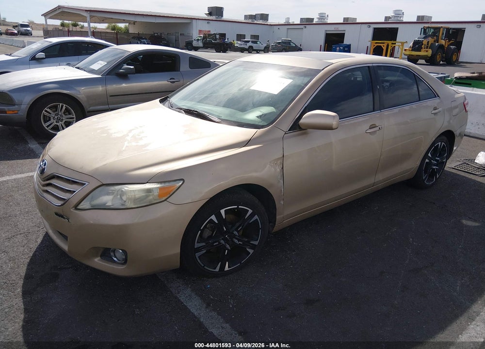 2011 TOYOTA CAMRY XLE VIN: 4T1BF3EK9BU225950