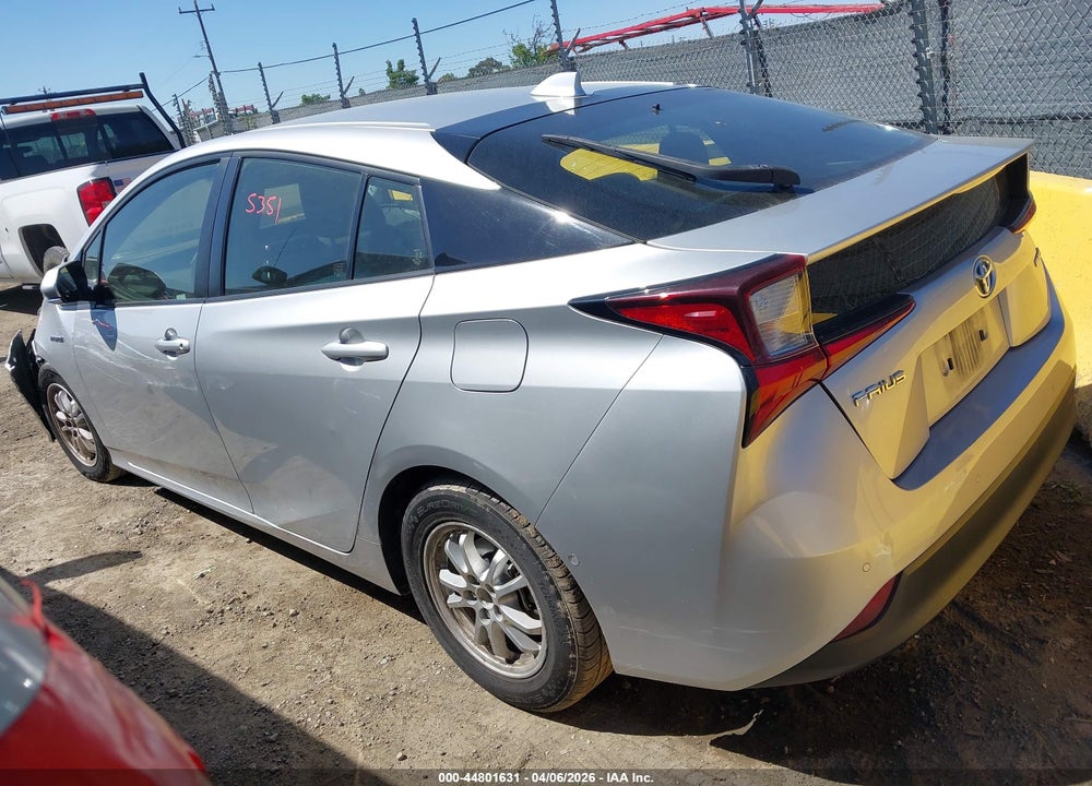 2021 TOYOTA PRIUS LE VIN: JTDKAMFUXM3138365