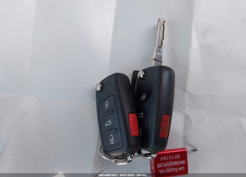 2014 VOLKSWAGEN PASSAT 1.8T SE VIN: 1VWBT7A37EC050866