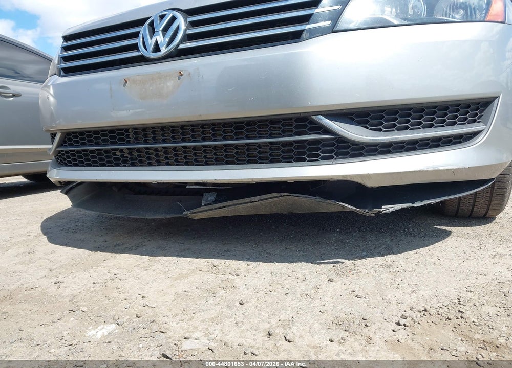 2014 VOLKSWAGEN PASSAT 1.8T SE VIN: 1VWBT7A37EC050866