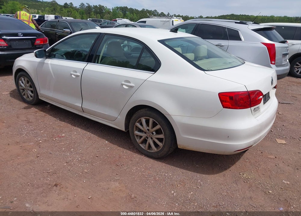 2014 VOLKSWAGEN JETTA 1.8T SE VIN: 3VWD07AJ8EM209280