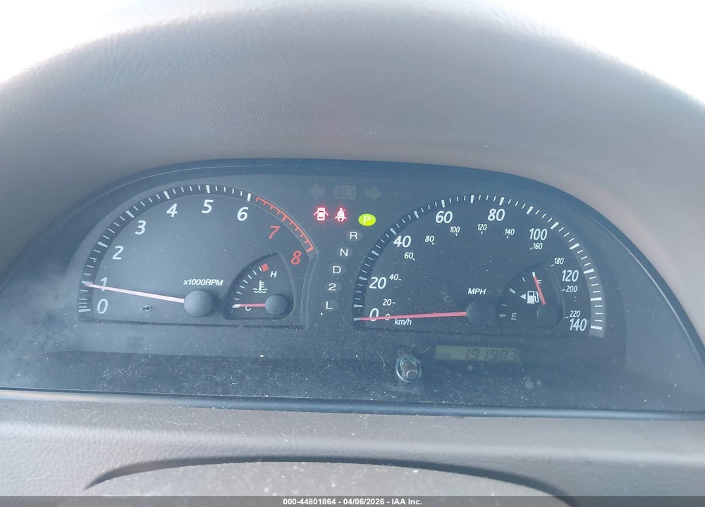 2004 TOYOTA CAMRY XLE VIN: 4T1BE30K04U902283