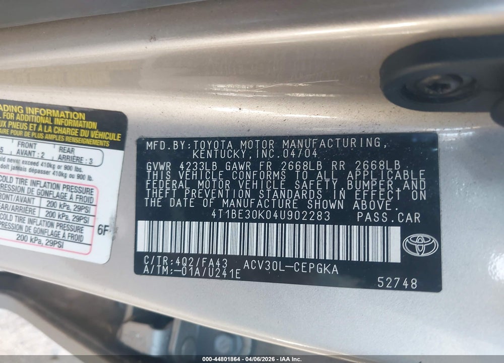2004 TOYOTA CAMRY XLE VIN: 4T1BE30K04U902283