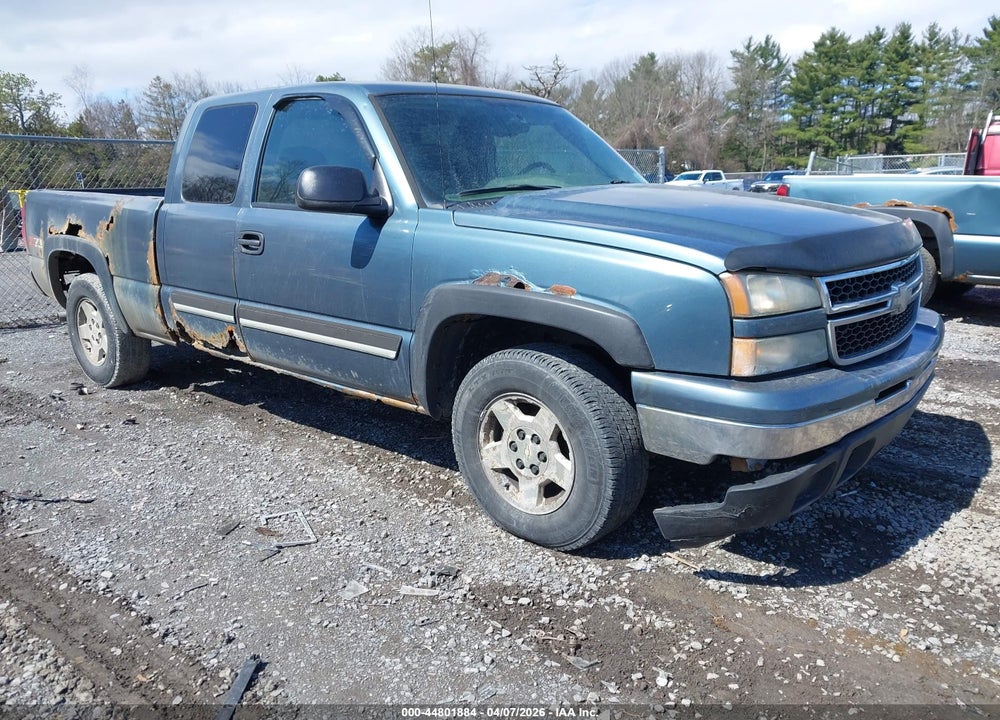 2006 CHEVROLET SILVERADO 1500 LT1 VIN: 1GCEK19B96Z176107