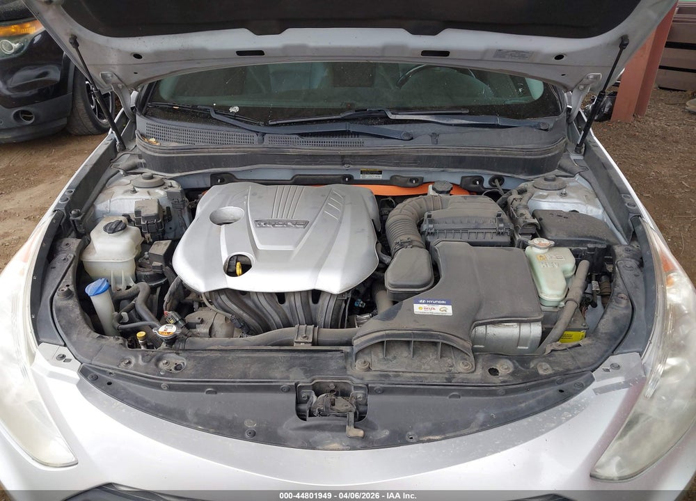 2012 HYUNDAI SONATA HYBRID VIN: KMHEC4A44CA031574